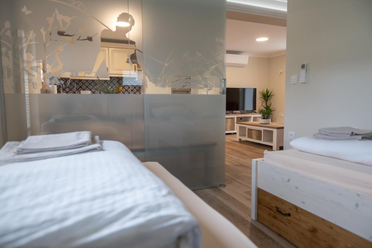 Holiday Home Virida, App Leopold III Ivancna Gorica Exterior photo